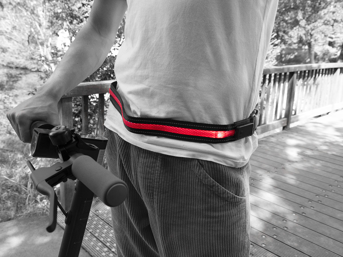 Ceinture réfléchissante LED avec lumière d'avertissement Rechargeable,  équipement de course étanche, ceinture de taille pour cyclisme, nouvelle  collection